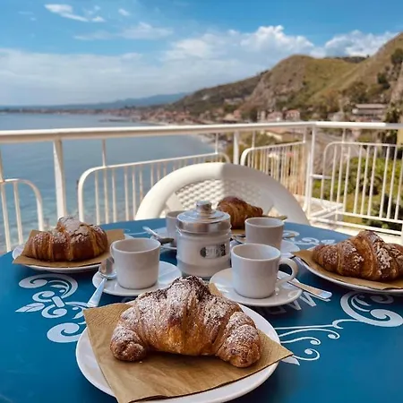 Baia Di Atlantide Apartman Taormina